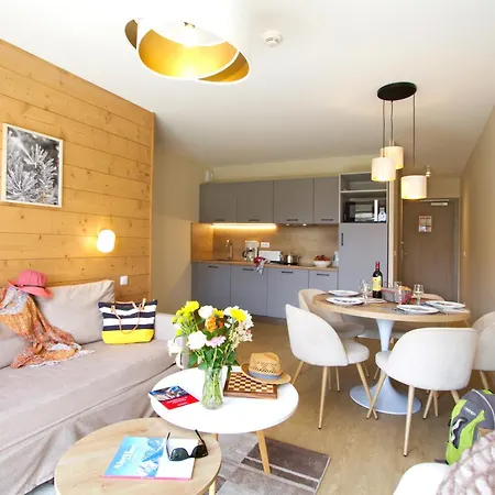Odalys L'eclose Apartament *